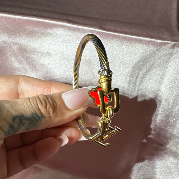 LV Red colored Zipper Pull Charm Authentic Louis Vuitton Charm - Picture 12 of 14